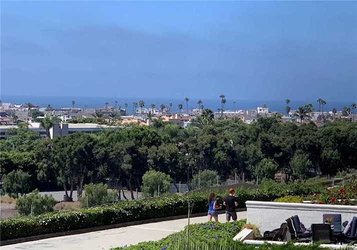 280 Cagney Lane #209 Newport Beach, CA 92663 | MLS NP19258593 Photo 1