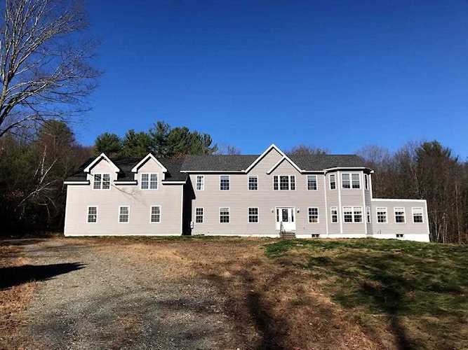 Gill, 88 N Cross Rd, MA, home for sale Photo 1