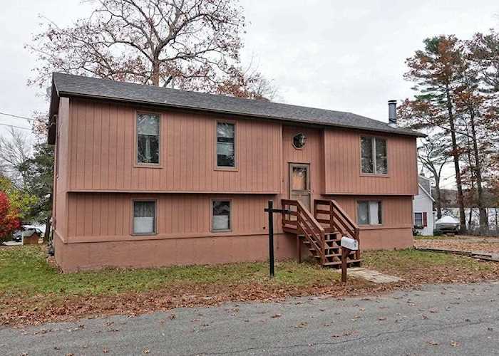 Halifax, 5 Holly Street, MA, home for sale Photo 1