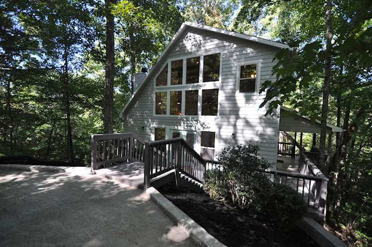 438 Laurel Rd Townsend, TN 37882 | MLS 1092926 Photo 1