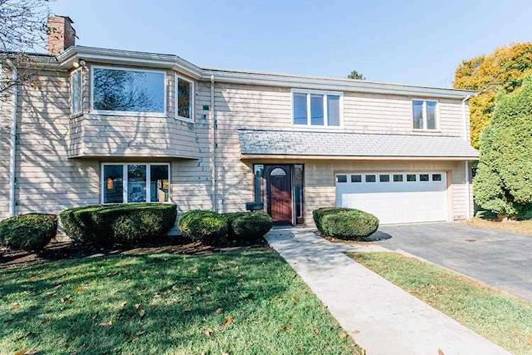 Marblehead, 20 Knight Ave, MA, home for sale Photo 1