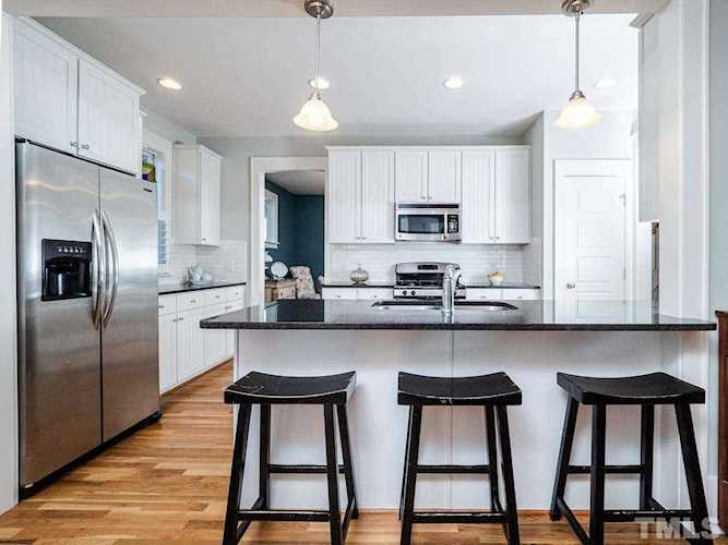451 Tobacco Farm Way Chapel Hill, NC 27516
