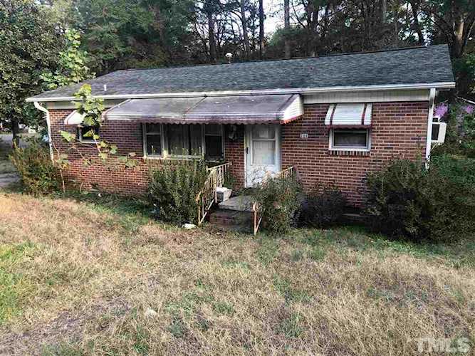 209 Simmons Street Sanford, NC 27330 | MLS 2288199 Photo 1