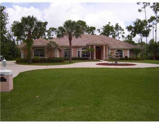 100 Pacer Circle Wellington, FL 33414