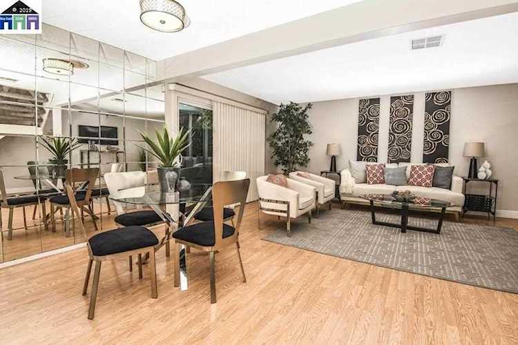 1526 Parkwood Pl Concord, CA 94521 | MLS 40880773 Photo 1