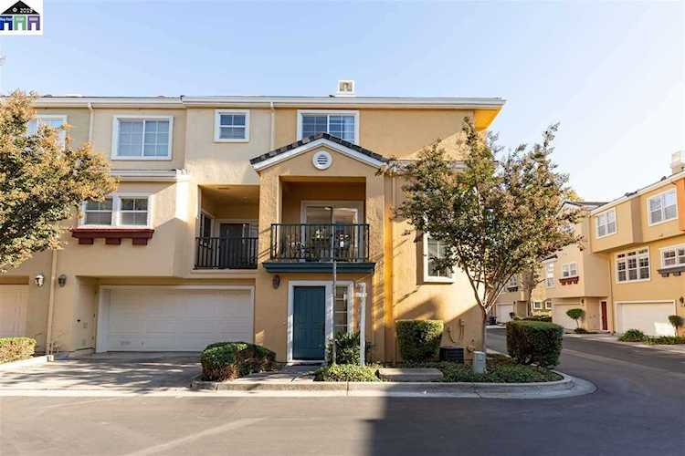 3546 Dickenson Cmn Fremont, CA 94538 | MLS 40888416 Photo 1