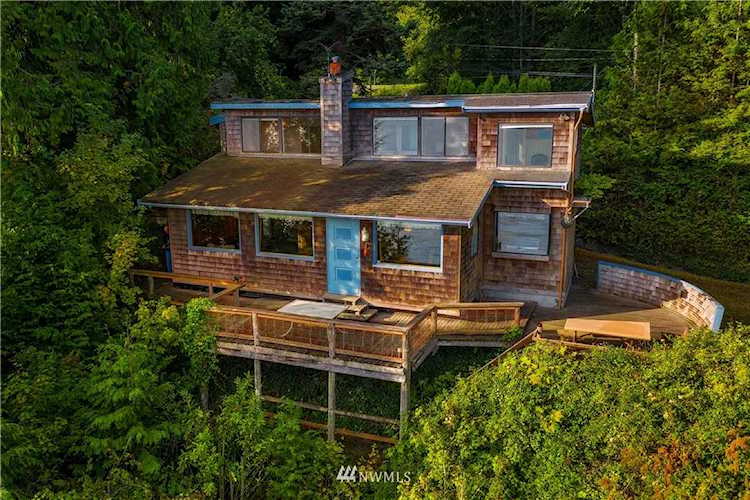 2001 S Nugent Rd Lummi Island, WA 98262 | MLS ® 1509817 Photo 1