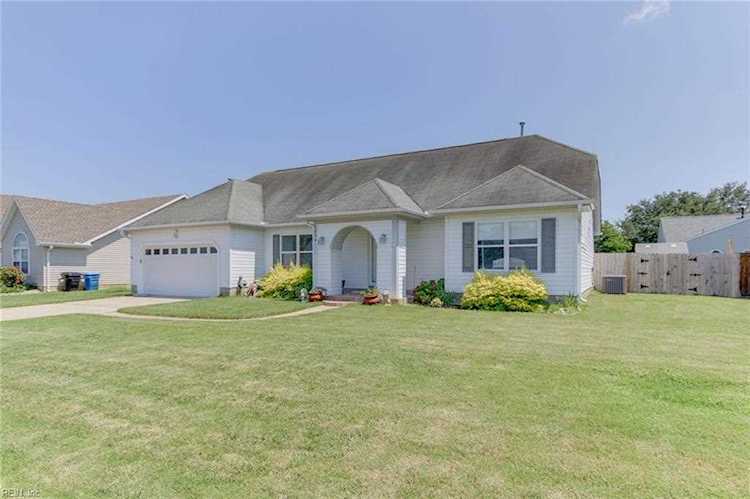 1904 Marta Ct Virginia Beach, VA 23454 | MLS 10290383 Photo 1