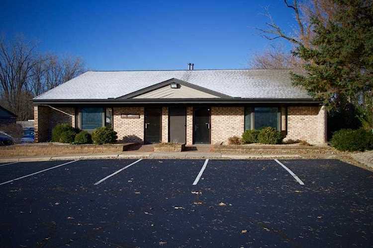 2593 Hamline Avenue N Roseville, MN 55113