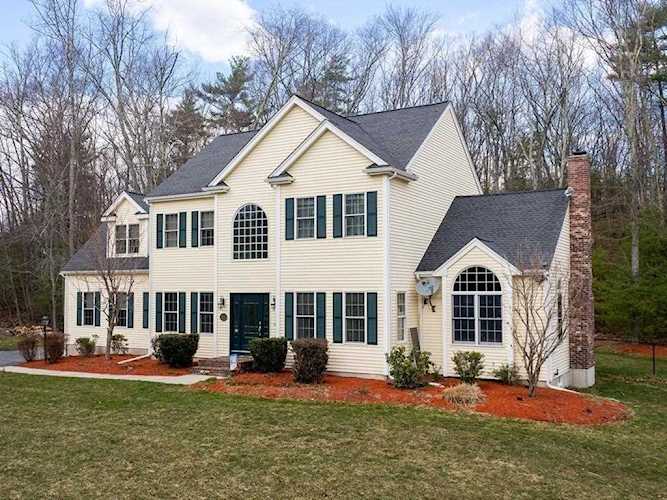 Whitinsville Northbridge, 296 Purgatory Rd, MA, home for sale Photo 1