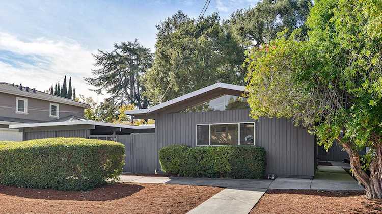 4160 Coulombe Dr Palo Alto, CA 94306 | MLS ML81771748 Photo 1