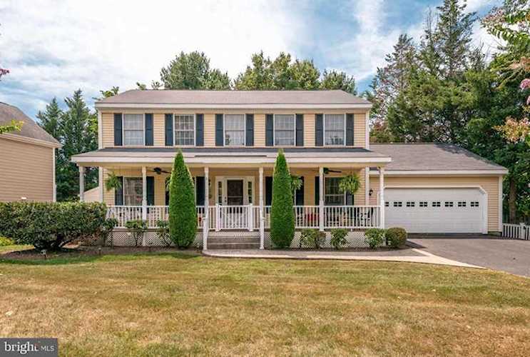 327 Old Waterford Rd NW For Sale in Leesburg Photo 1