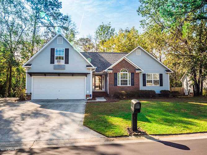 7440 Bright Leaf Road Wilmington, NC 28411
