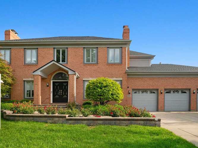 1500 Burberry Ln Schaumburg, IL 60173
