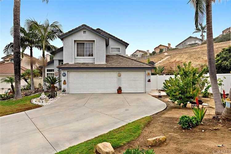 2371 Avenida La Paz Chino Hills, CA 91709