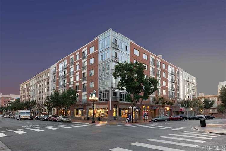 445 Island Ave #402 San Diego, CA 92101