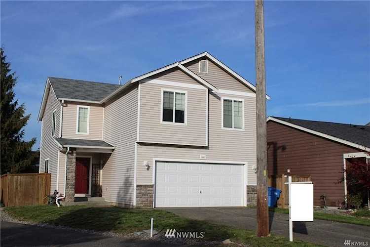 1807 178th St Ct E Spanaway, WA 98387 | MLS ® 1539291 Photo 1