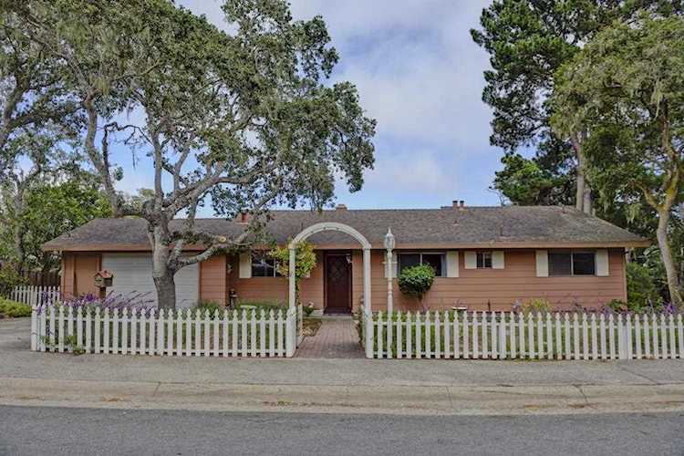 107 Via Del Pinar Monterey, CA 93940 | MLS 52202309 Photo 1