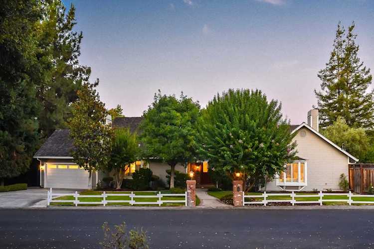 1615 Randolph Parkway Los Altos, CA 94024 | MLS 52204202 Photo 1
