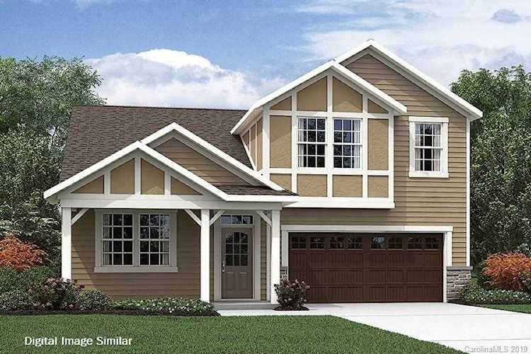 13116 Lakemore Dr Charlotte, NC 28278 | MLS 3569232 Photo 1