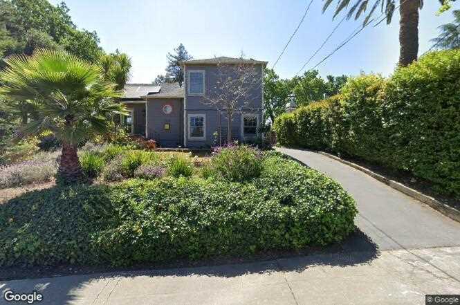 2469 Brewster Avenue Redwood City, CA 94062 | MLS 52208521 Photo 1