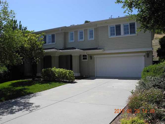 47 Rowe Ranch Way Novato, CA 94949 | MLS 21907651 Photo 1
