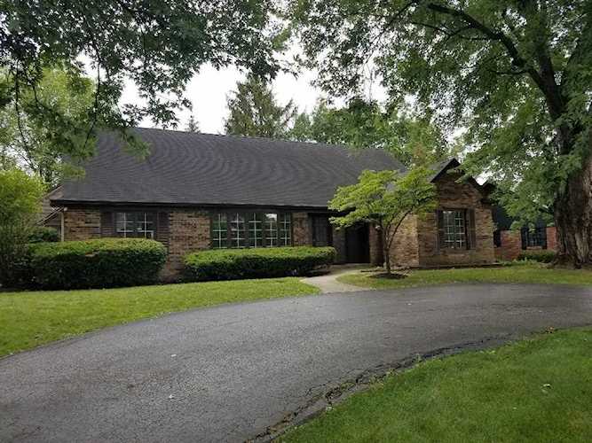 129 Pine Drive Indianapolis, IN 46260 | MLS 21662591 Photo 1