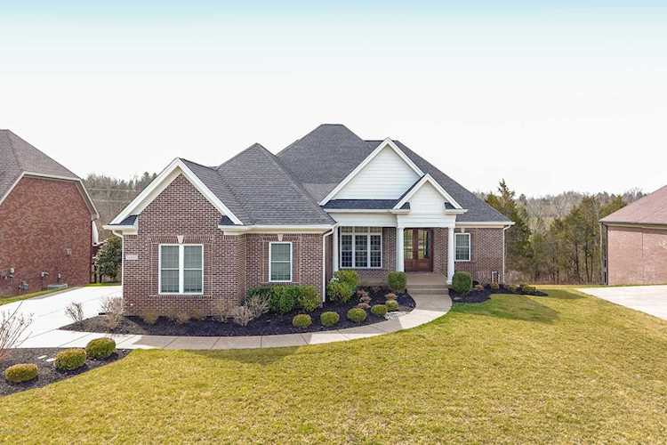 16802 Shakes Creek Dr Louisville, KY 40023