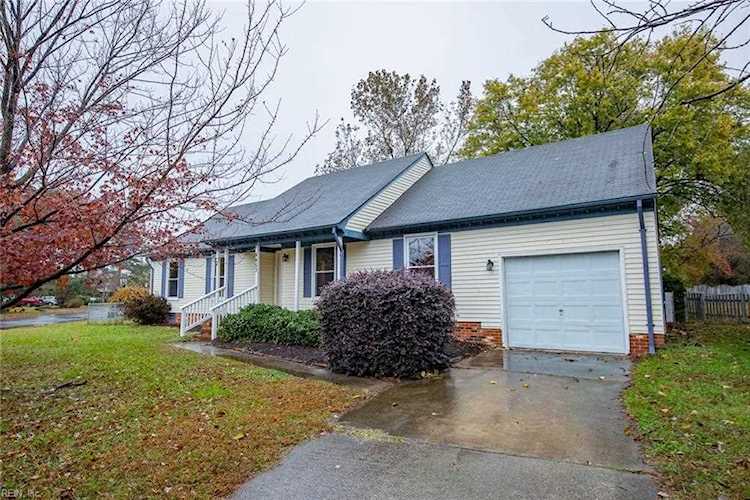 home for sale in Southampton Portsmouth VA 23703 - MLS 10290960 Photo 1