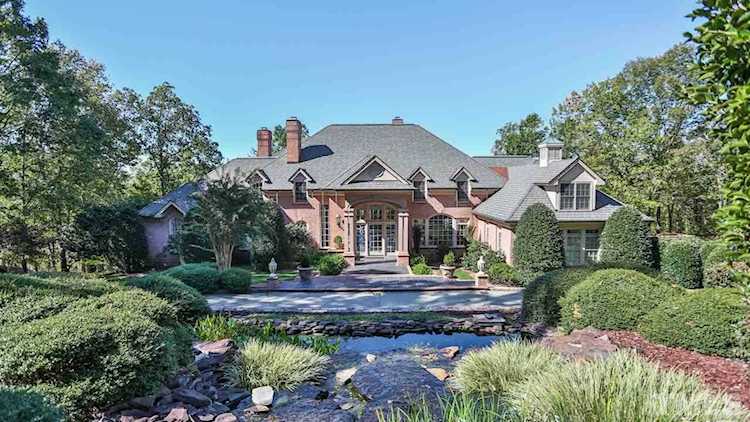 32600 Archdale Chapel Hill, NC 27517