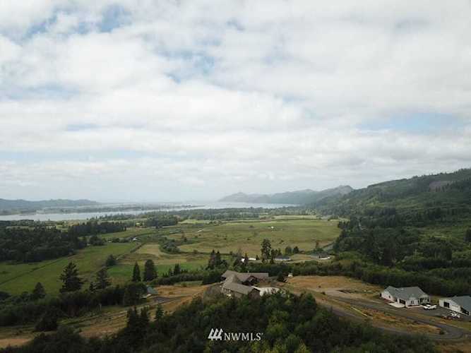 0 Alger Creek Heights Cathlamet, WA 98612