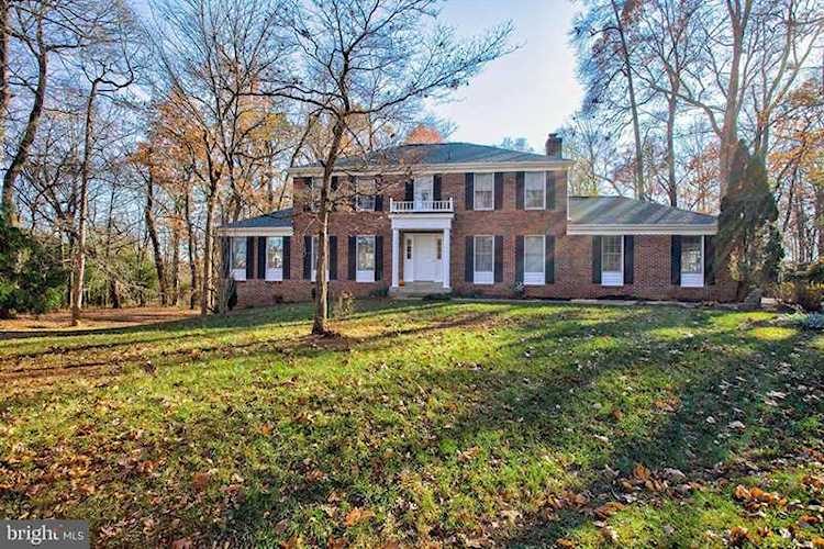 17614 Bates Dr Hamilton, VA 20158