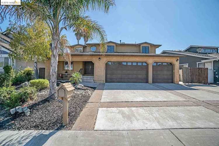 1433 Willow Lake Rd Discovery Bay, CA 94505