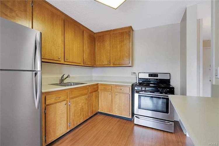 290 W 232nd St #14F Bronx, NY 10463