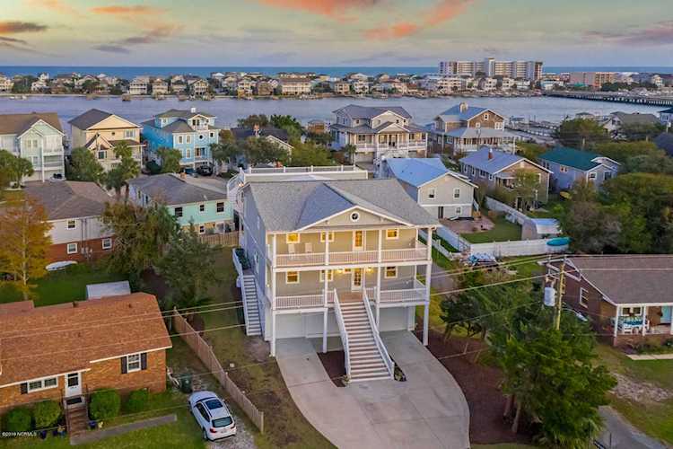 202 Coral Drive Wrightsville Beach, NC 28480