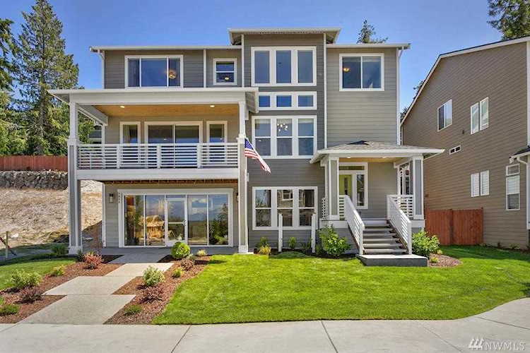 2012 NW Rustling Fir Lane Silverdale, WA 98383