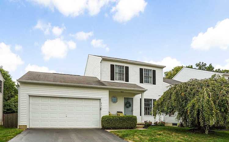 8627 Olenbrook Drive Lewis Center, OH 43035 | MLS 219034067 - Delaware Photo 1