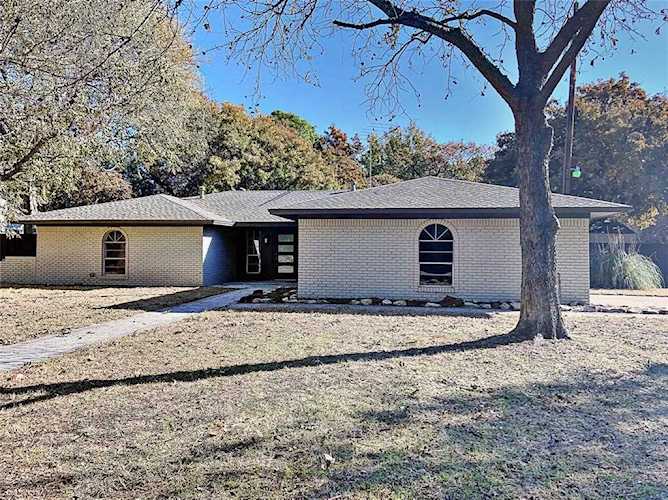 700 Cimarron Trail Southlake, TX 76092