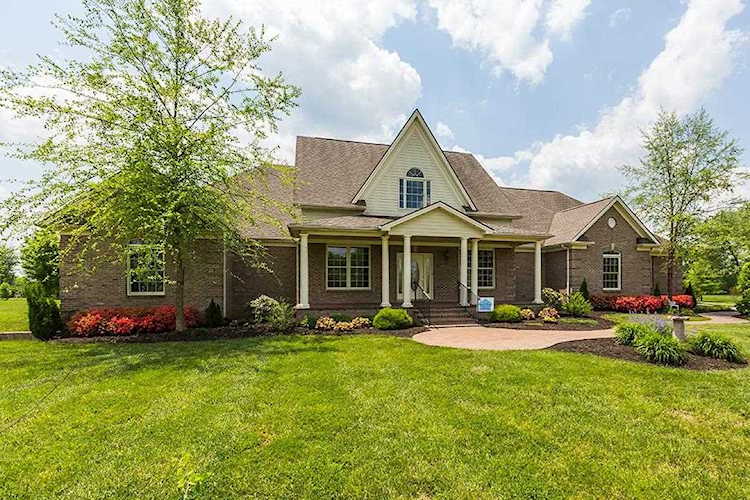 280 Chandamere Way Nicholasville, KY 40356