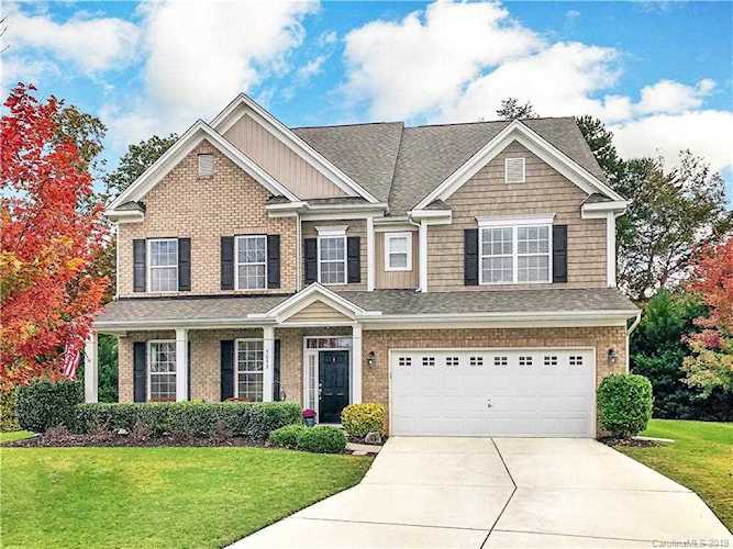 5093 Gladiola Way Tega Cay, SC 29708