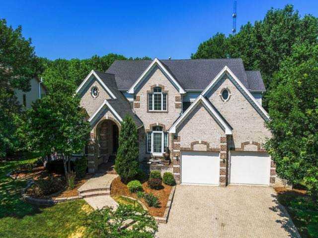 5S524 Eugenia Dr Naperville, IL 60540