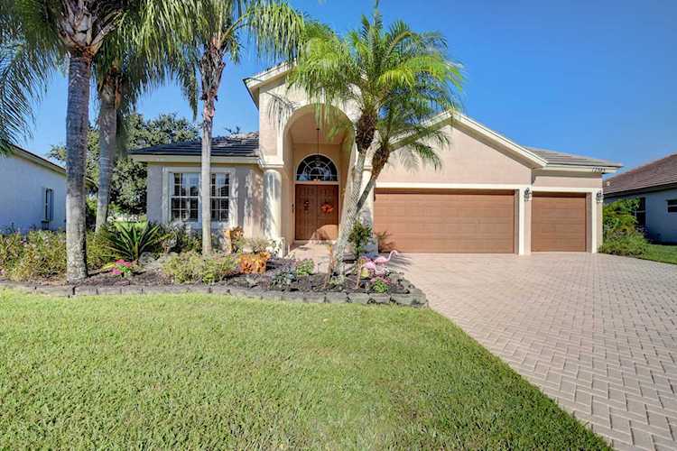 12385 Cascades Pointe Drive Boca Raton, FL 33428