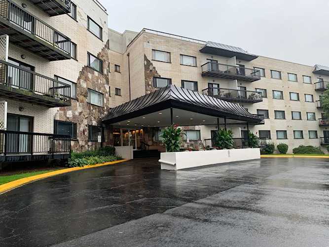 6700 S Brainard Ave #316 Countryside, IL 60525 | MLS 10538957 Photo 1