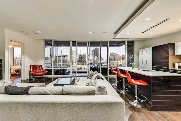 2408 Victory Park Lane #1238 Dallas, TX 75219