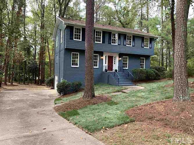 3121 Cartwright Drive Raleigh, NC 27612 | MLS 2272634 Photo 1