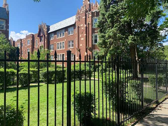 4830 S Drexel Blvd #2W Chicago, IL 60615