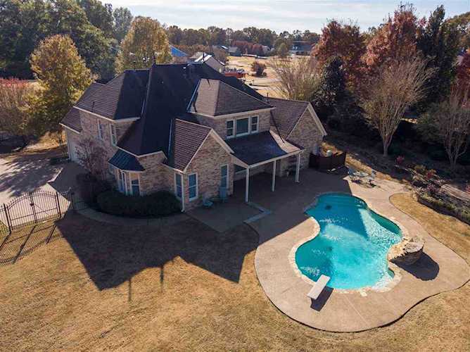 25 Lake Mist Dr Piperton, TN 38017 | MLS 10066431 Photo 1