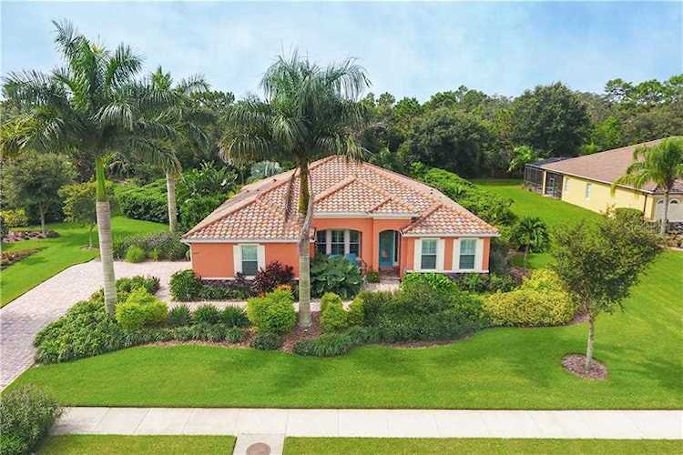 17014 E 4Th Avenue Bradenton, FL 34212