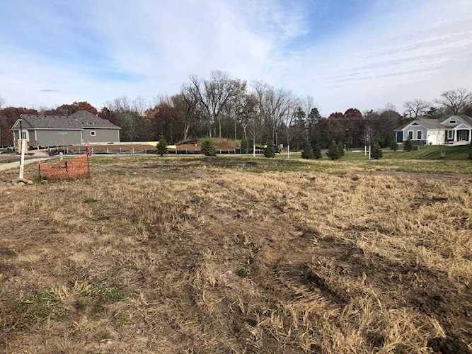 1885 Annika Drive N Lake Elmo, MN 55042