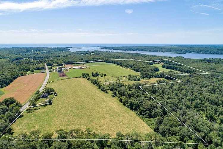 1309 Main Road Westport, MA 02790